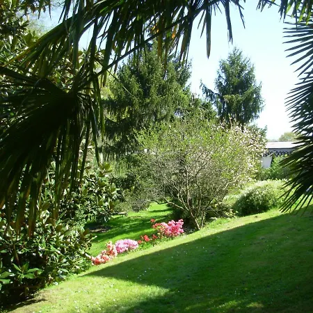 D'hote Castelnaua Couette-café